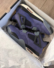 Load image into Gallery viewer, Jordan 4 "Laker"