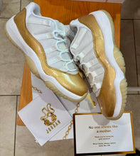 Load image into Gallery viewer, Jordan 11 Low "Mothers Day"